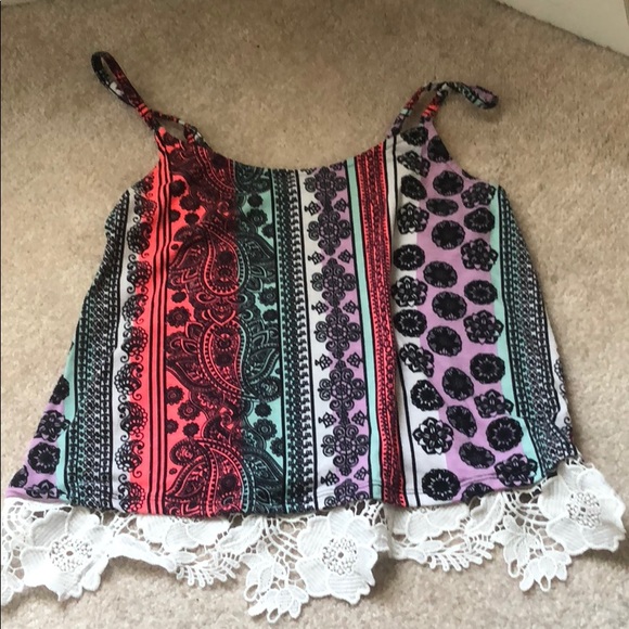 Patterned lace dressy tank top - Picture 1 of 2